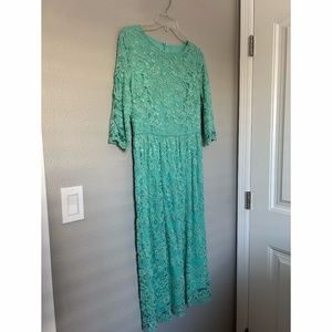 Dainty Jewell's Mint Blue Lace Midi Dress